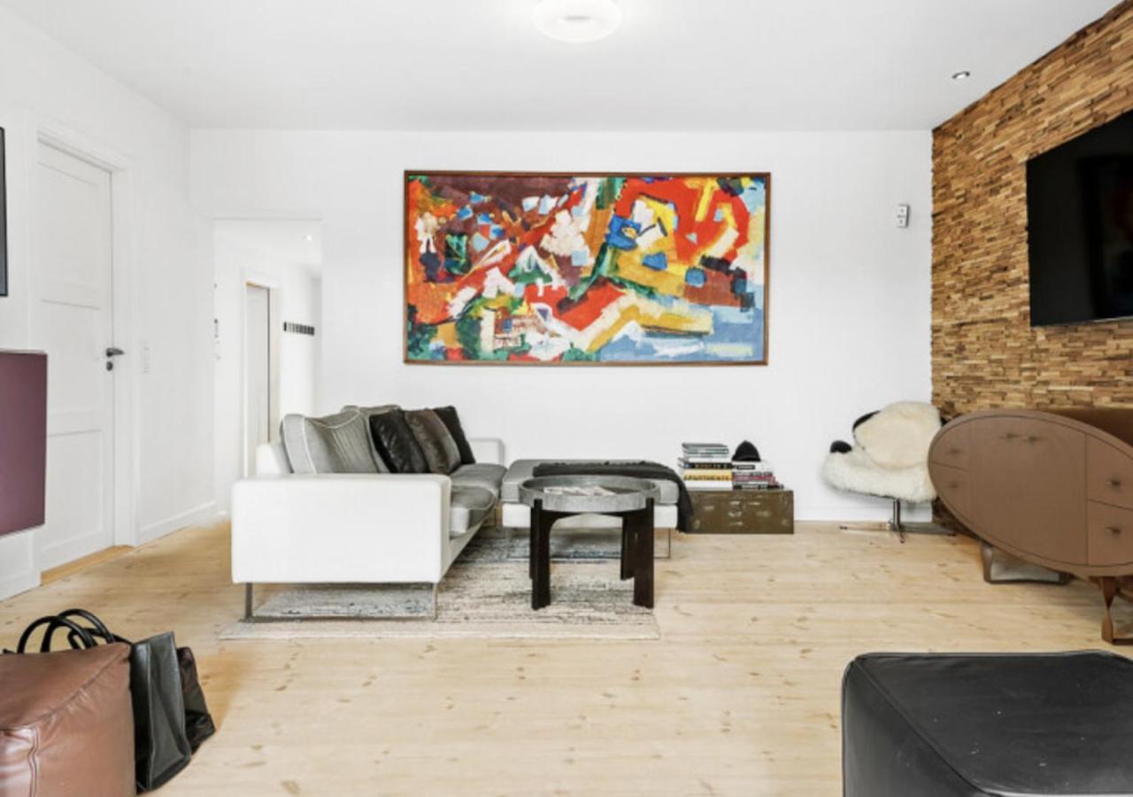 Aarhus - Cozy House, 10 Min From City Center エクステリア 写真